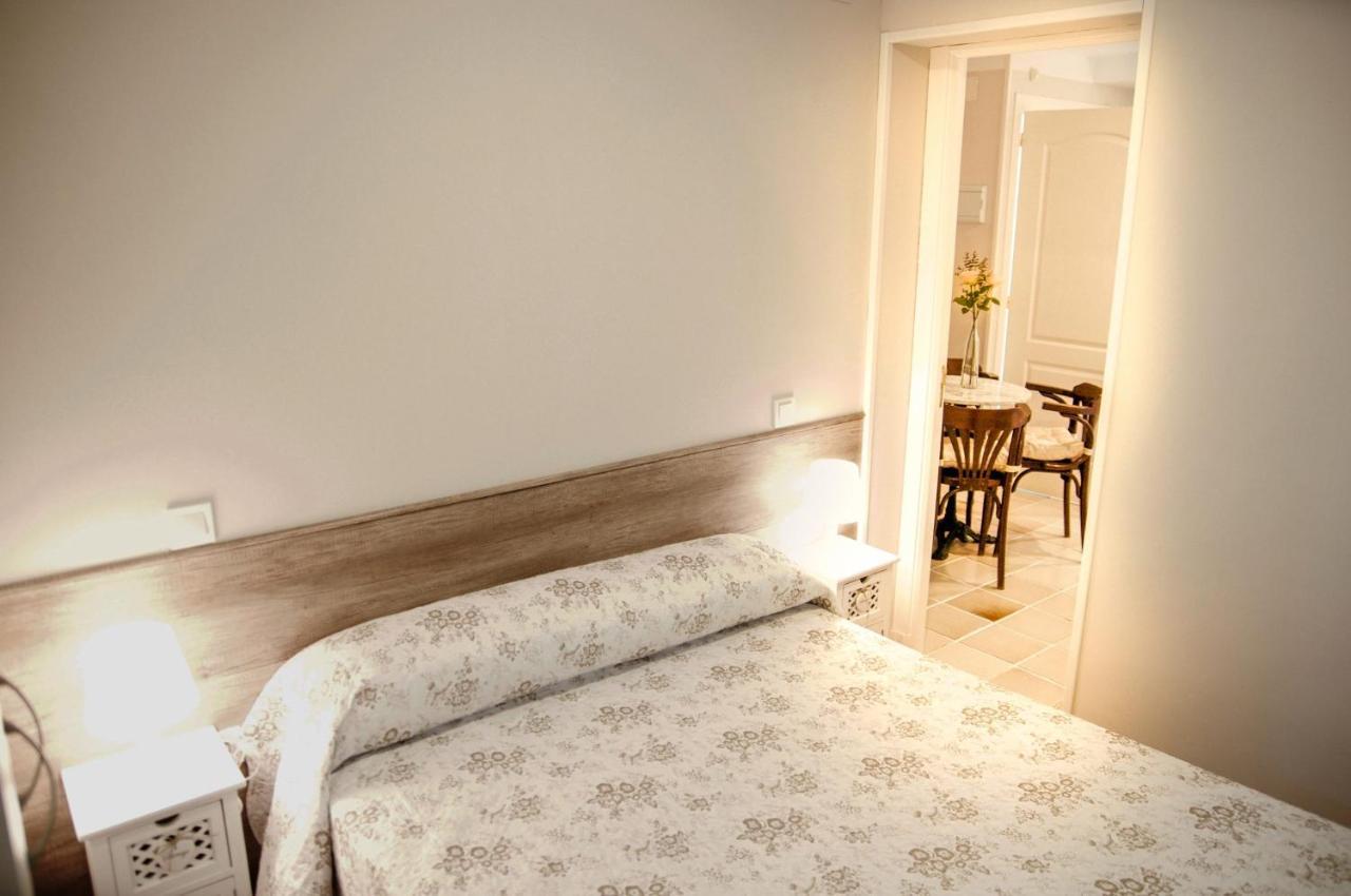 גלפגאר Apartamentos Individuales Con Piscina מראה חיצוני תמונה