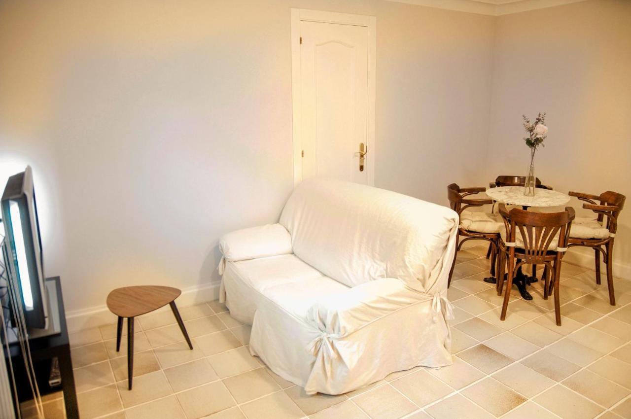 גלפגאר Apartamentos Individuales Con Piscina מראה חיצוני תמונה