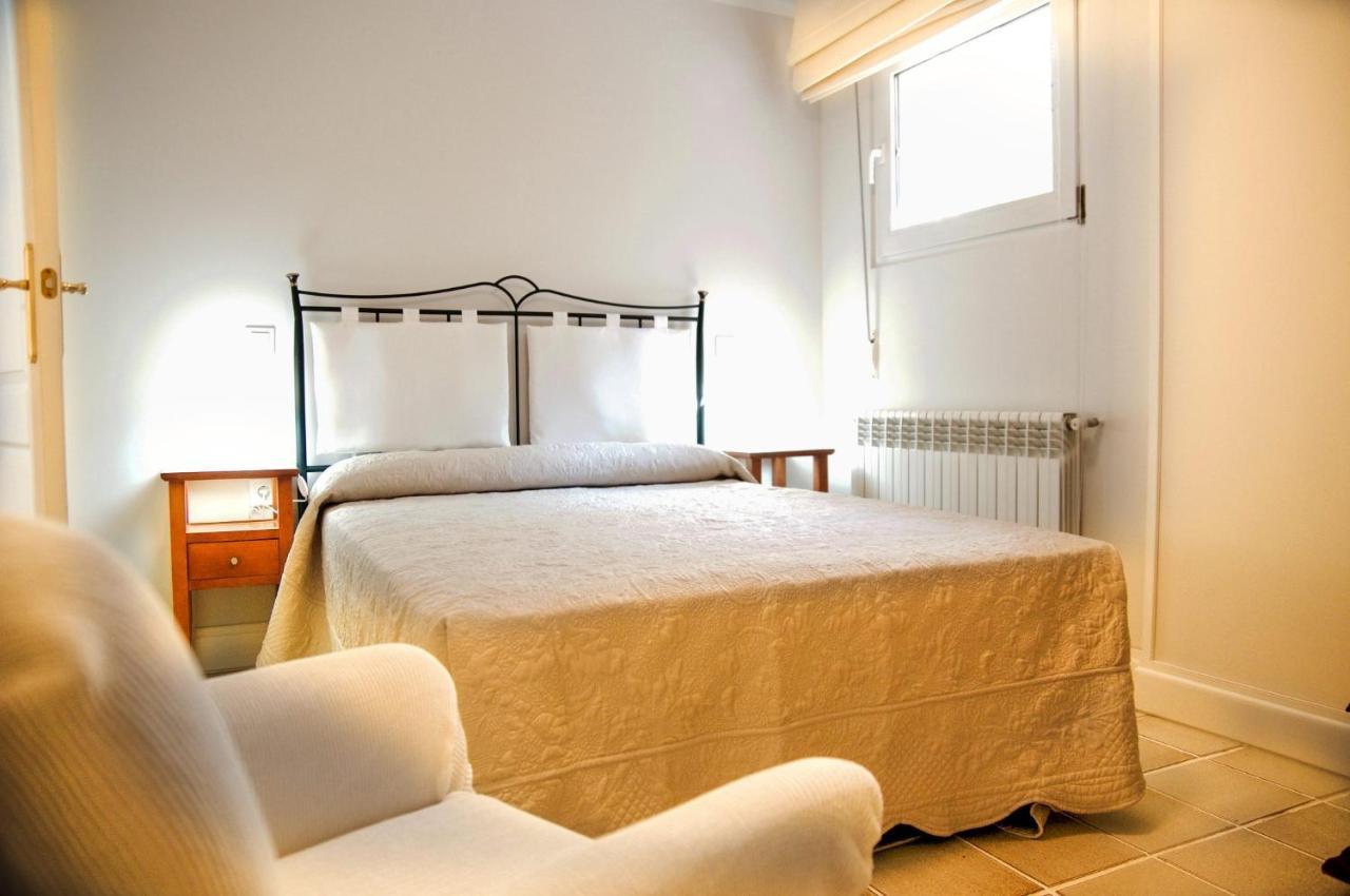 גלפגאר Apartamentos Individuales Con Piscina מראה חיצוני תמונה